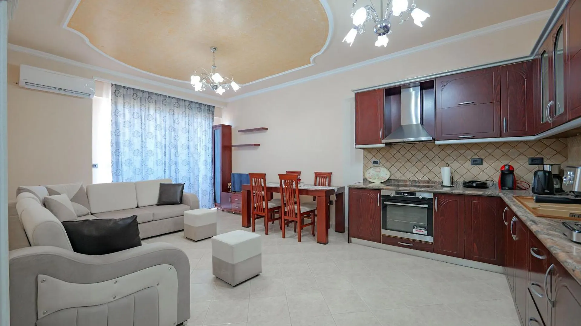 Valentina Apartment 2 Σαράντα